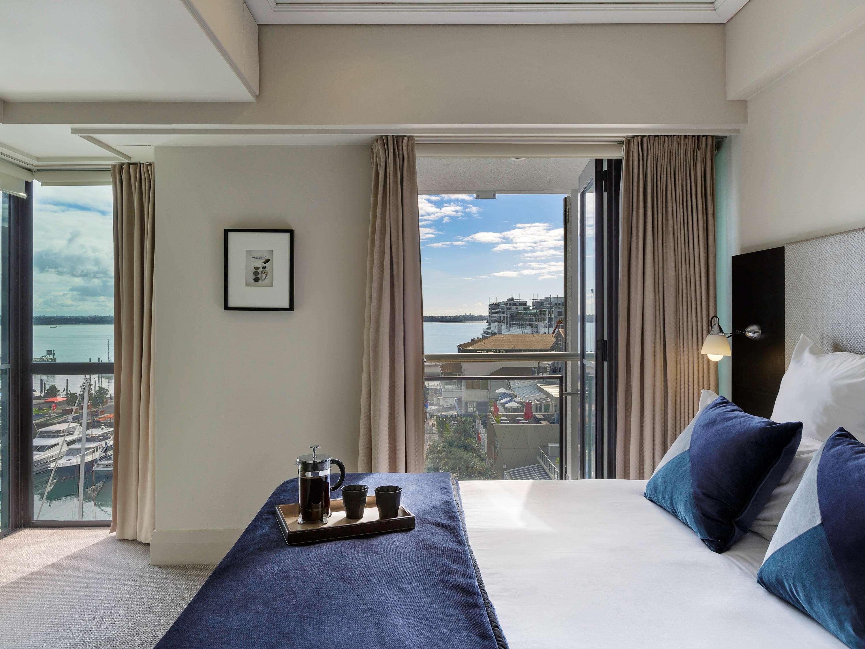 The Sebel Auckland Viaduct Harbour Hotel Екстериор снимка