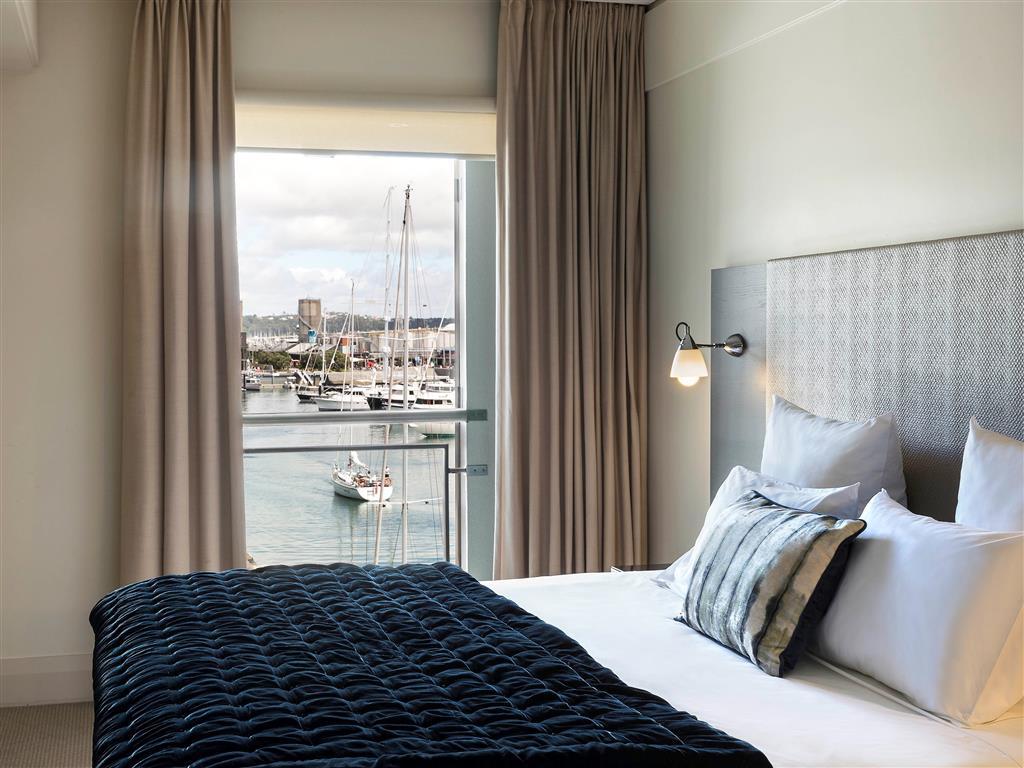 The Sebel Auckland Viaduct Harbour Hotel Екстериор снимка